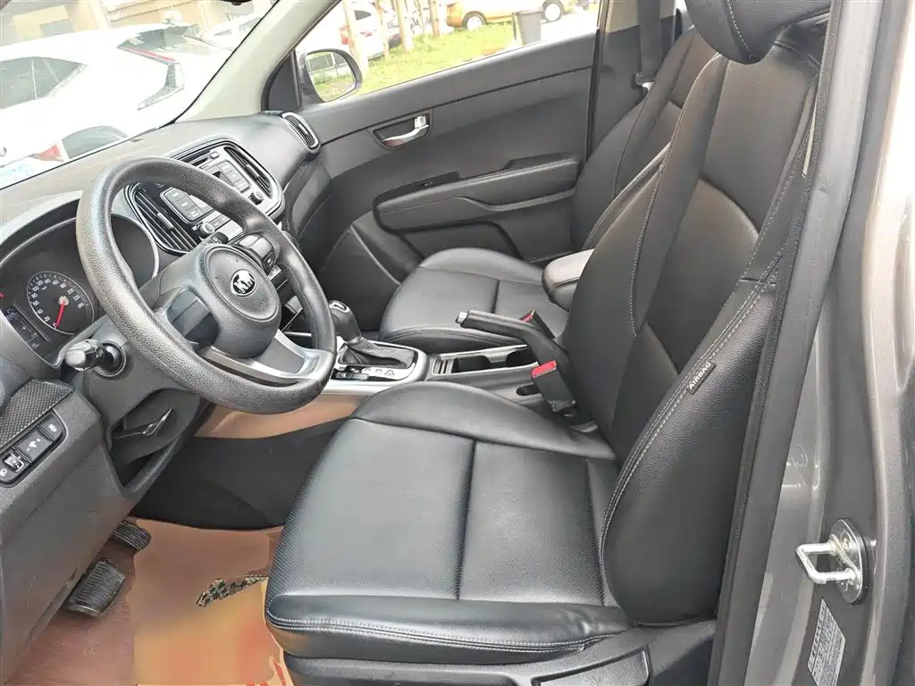 Kia KX3 Smart Run 2015 1.6L Automatic 2WD DLX фото 15