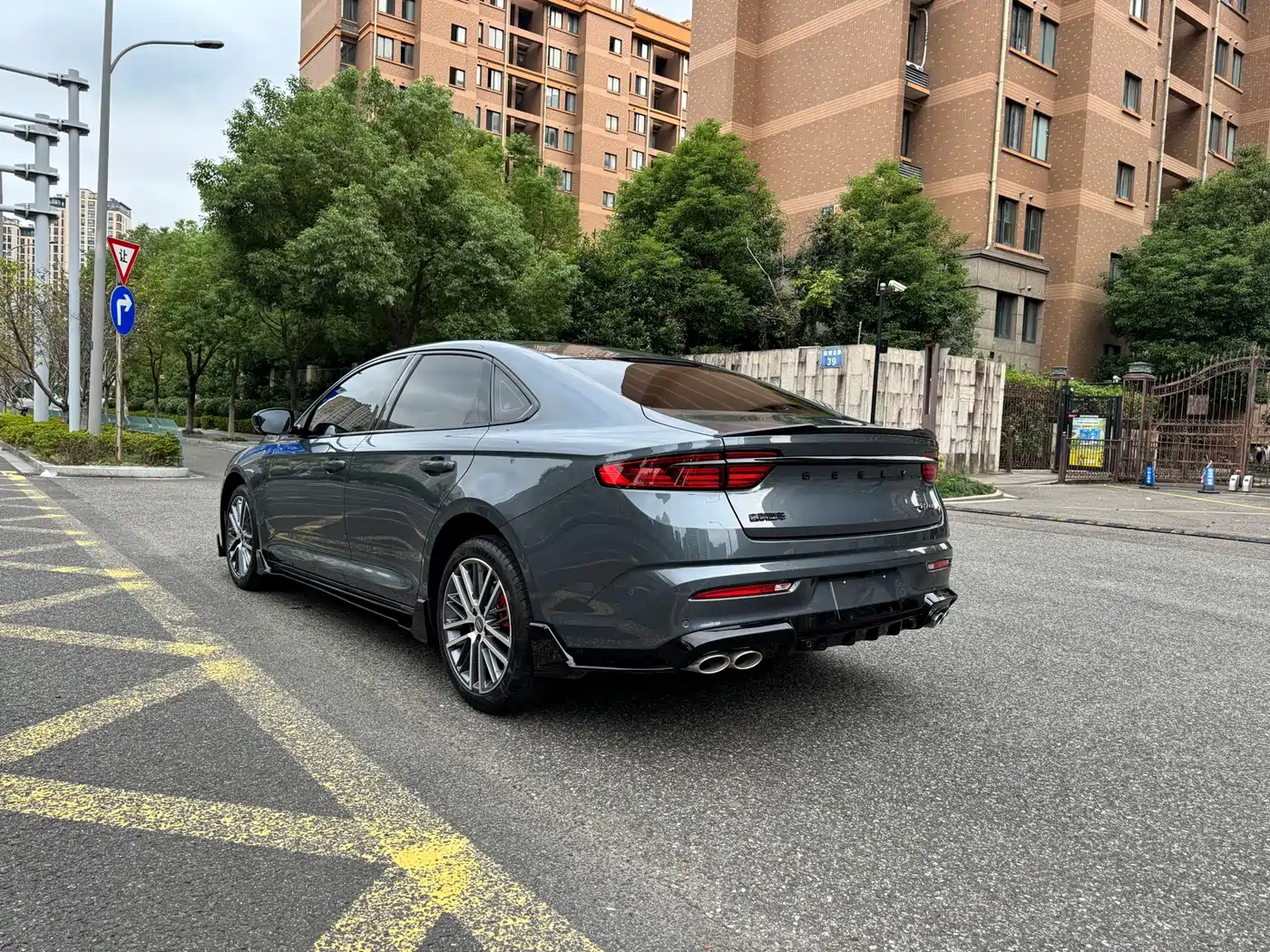 Geely Preface 2024 2024 2.0TD Firmament Edition
