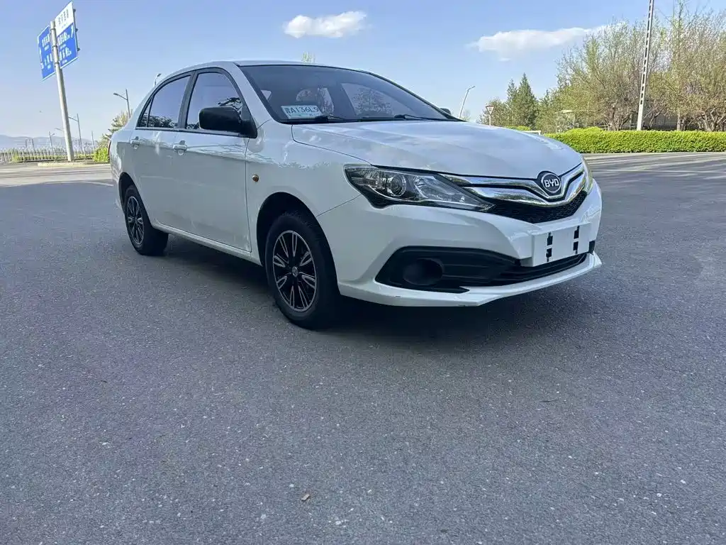 Фото 10 - BYD F3