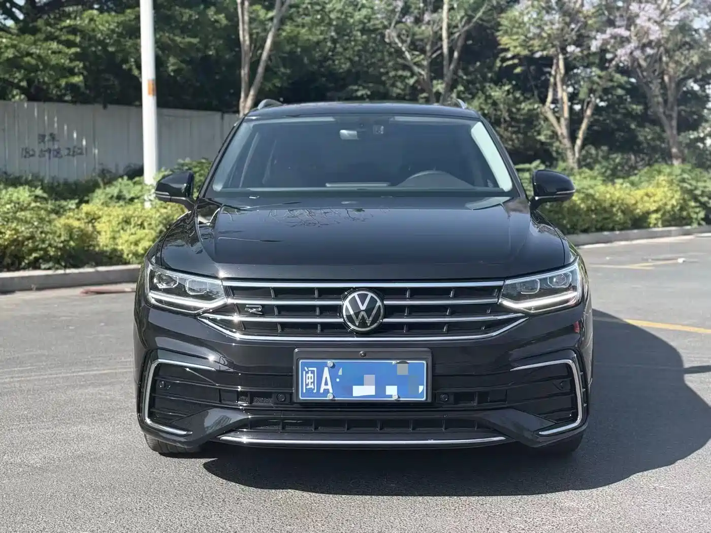 Volkswagen Tiguan L 2023 330TSI Auto 2WD R-Line Premium Edition фото 2