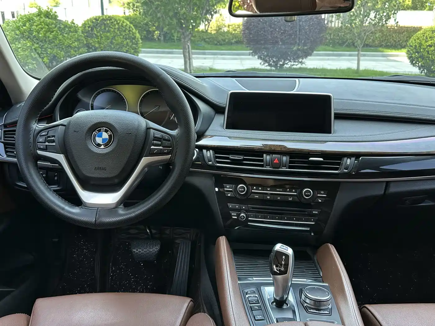 BMW X6 2017 xDrive28i фото 12
