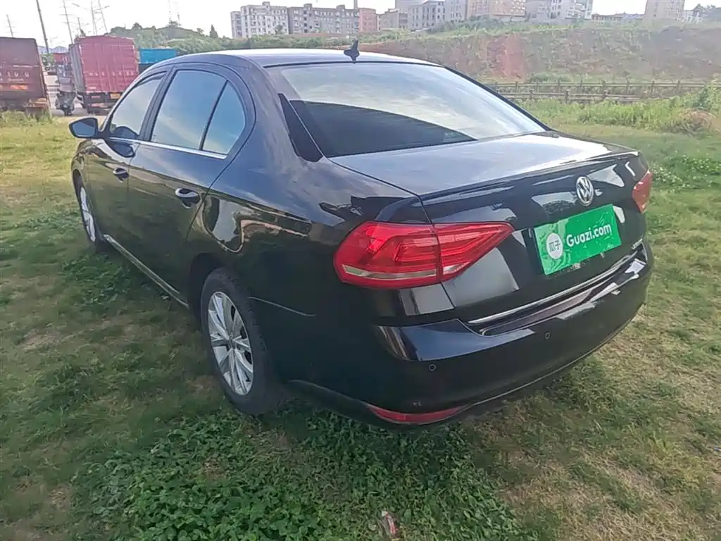 Volkswagen Lavida 2017 230TSI DSG Comfort Edition фото 5