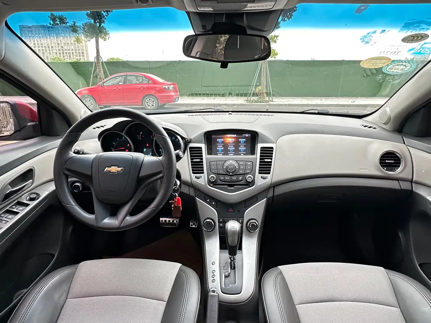 Chevrolet Cruze 2014 1.6L SL Million Commemorative Edition AT фото 12