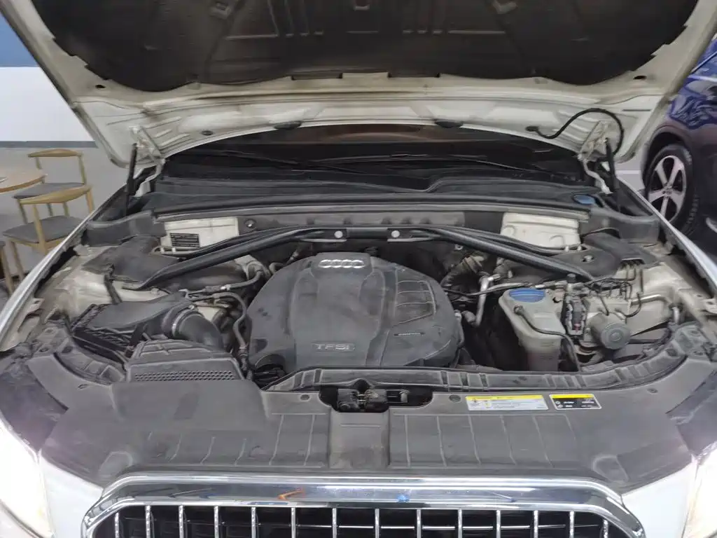 Audi Q5 2018 2017 Plus 40 TFSI Progressive