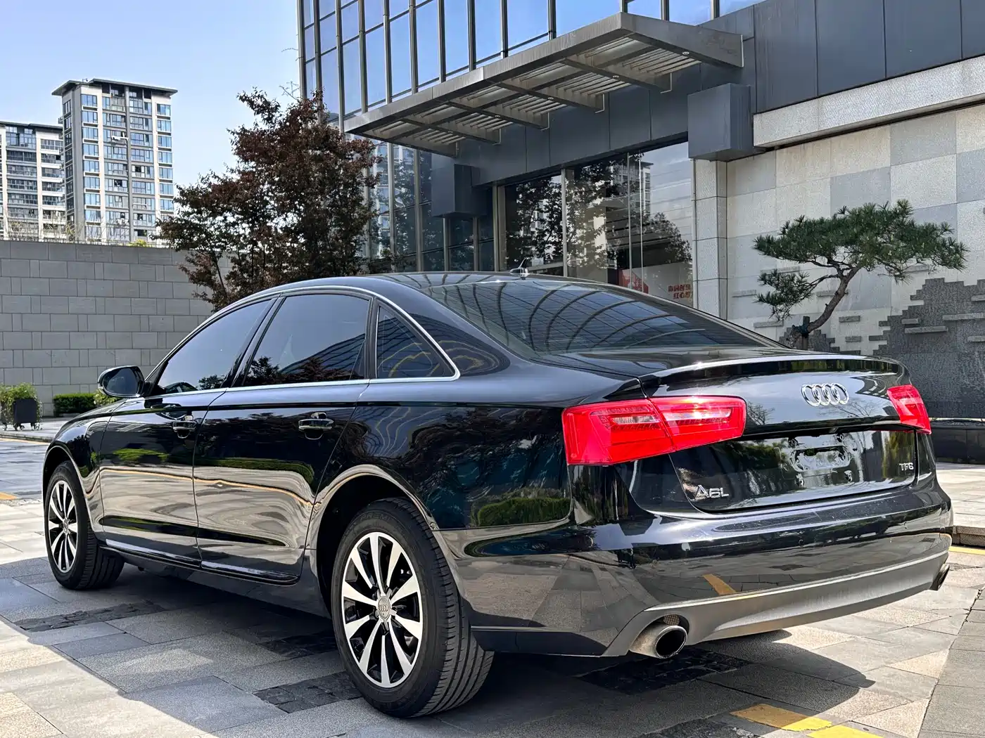 Audi A6L 2015 TFSI Millionth Anniversary Intelligent Leader Type фото 6