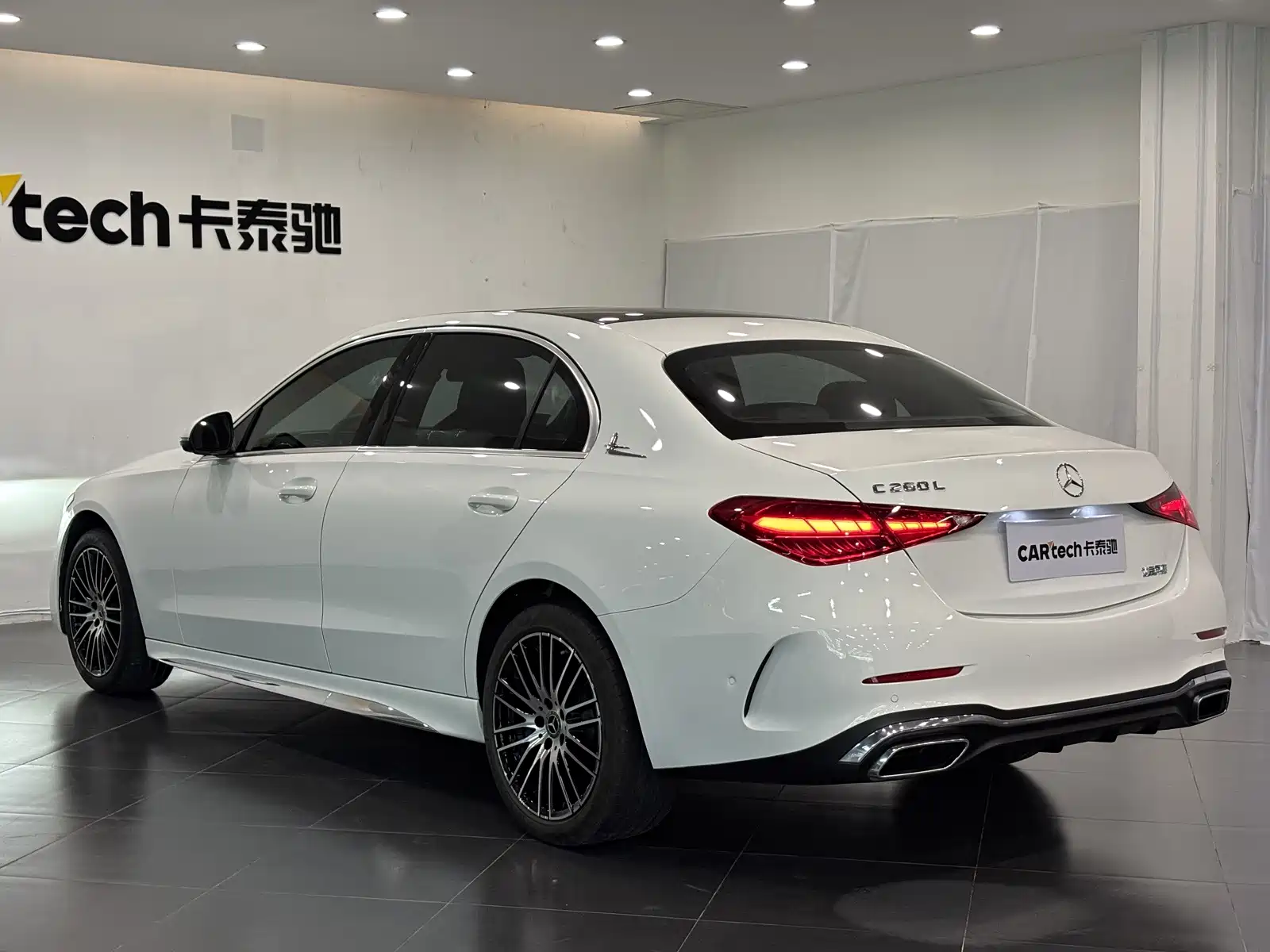 Фото 6 - Mercedes-Benz C-Class