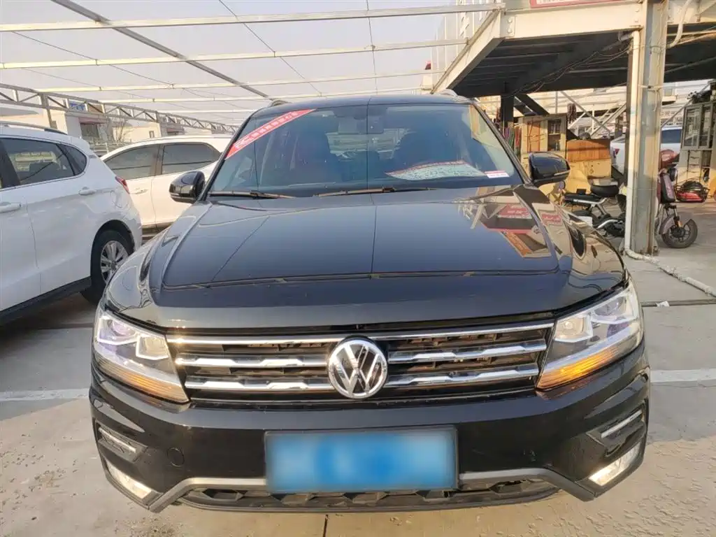 Volkswagen Tiguan L 2019 Facelift 330TSI Auto 2WD Panorama Comfort China VI фото 3