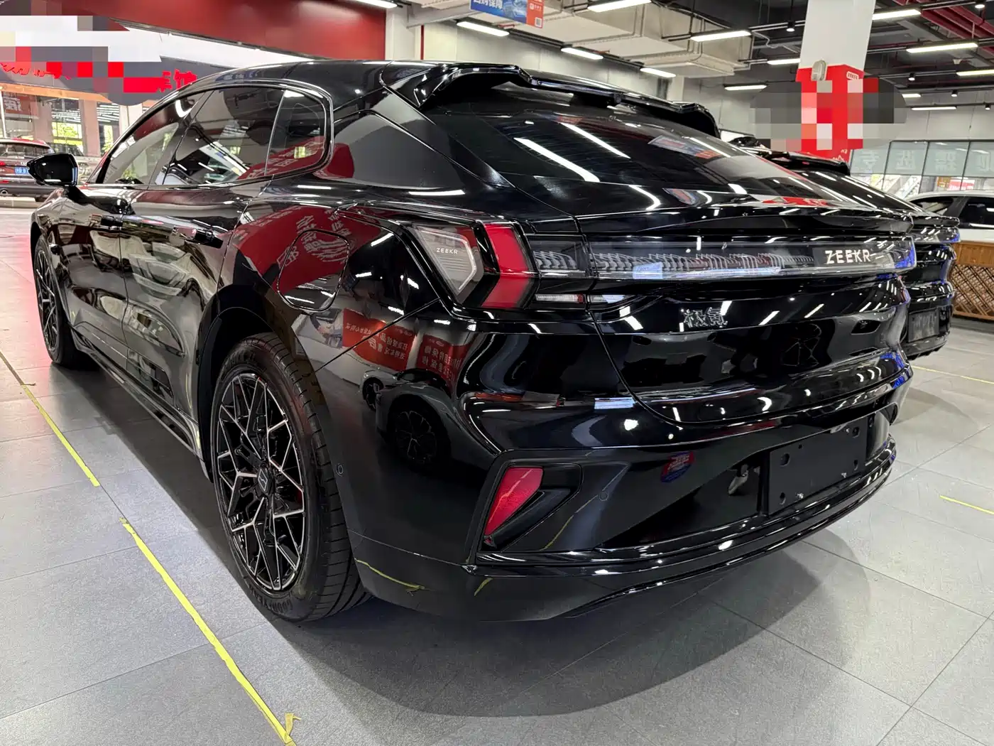 ZEEKR EXTREME KRYPTON 001