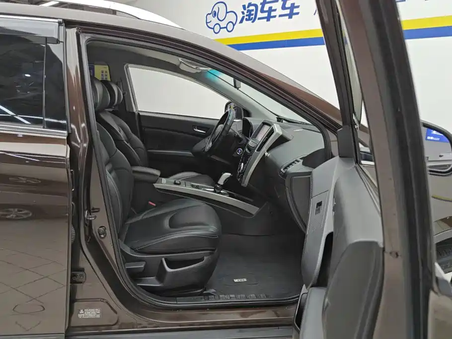 Luxgen U6 SUV 2017 2017 1.8T Tech Value Package
