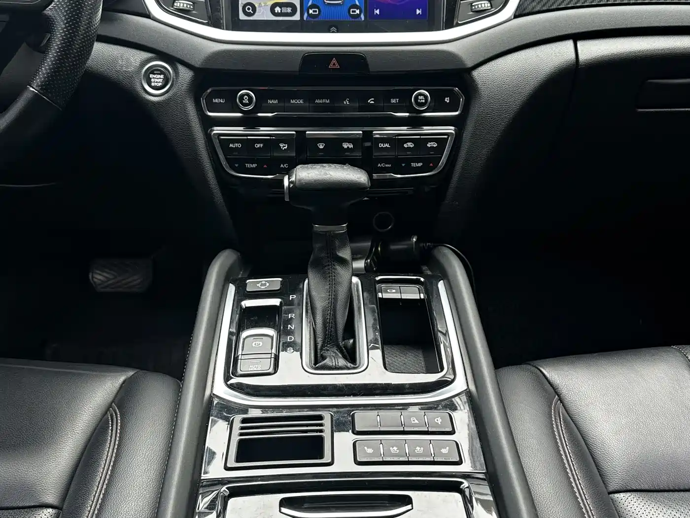 GAC Trumpchi Trumpchi GS7 2017 320T 2WD Luxury Smart Connect фото 10