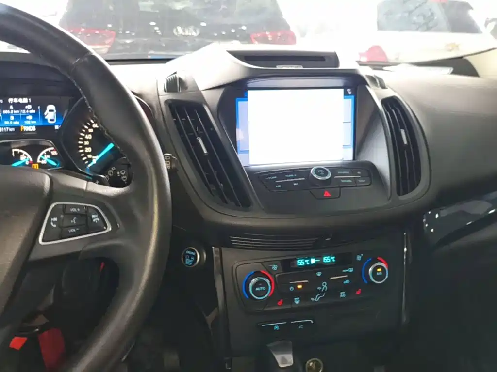 Ford Kuga 2018 2017 EcoBoost 180 AWD Luxury