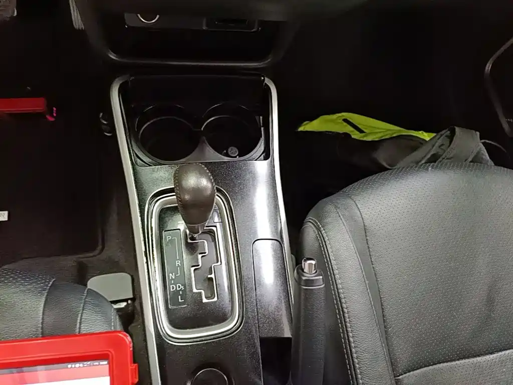Mitsubishi Outlander 2017 2018 2.0L 2WD Glory Edition 5-seater