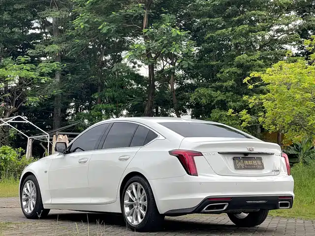 Cadillac CT5 2022 28T Luxury Edition — фото 4