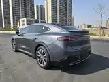 صورة 7 - Zhijie Luxeed R7