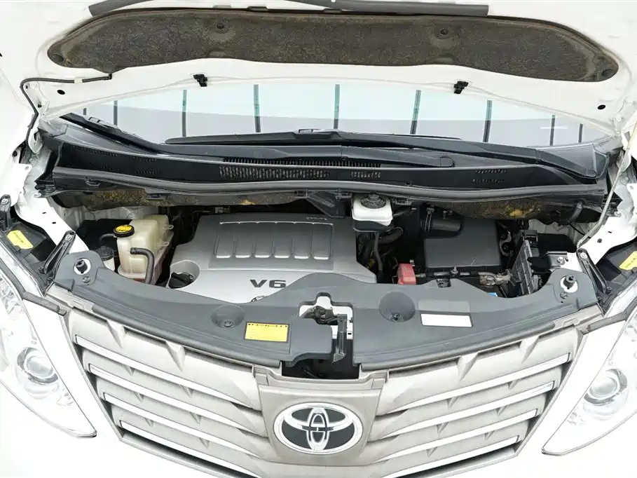 Toyota Alphard 2011 3.5L Luxury Edition фото 31