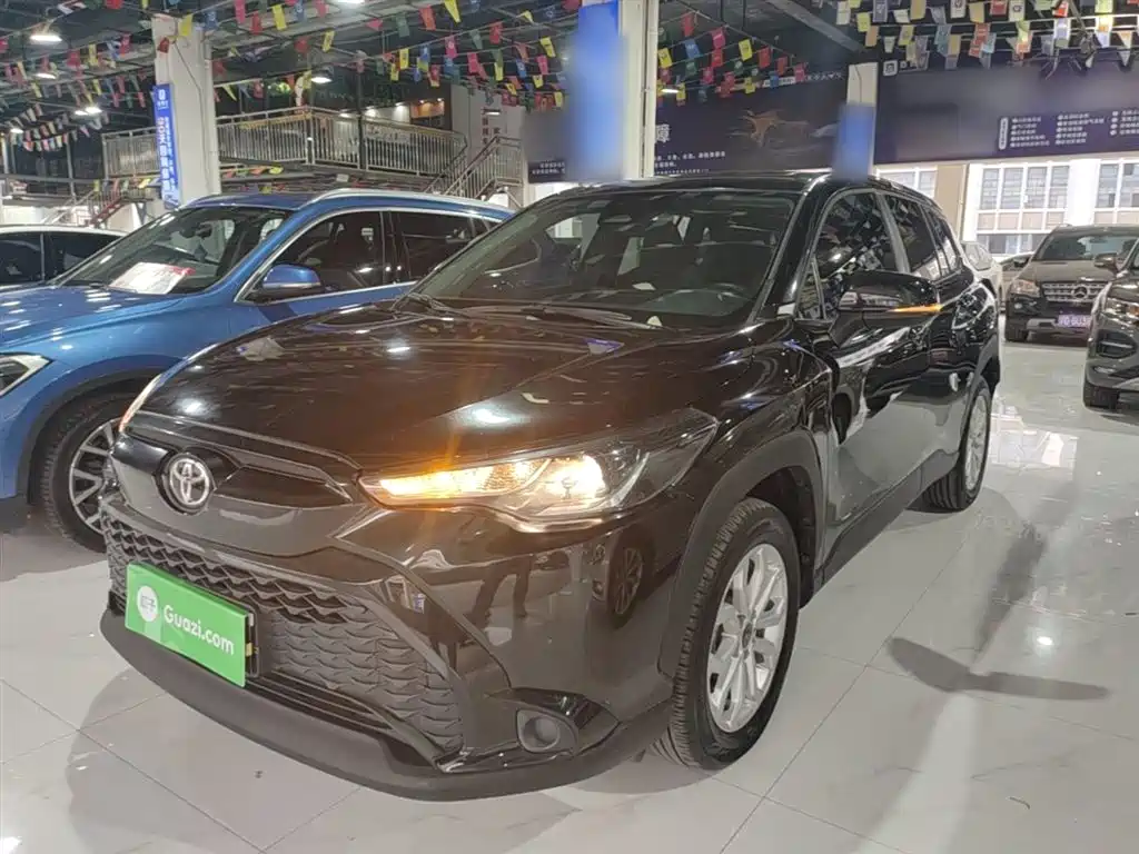 Toyota Frontlander 2023 2.0L CVT Leading Edition