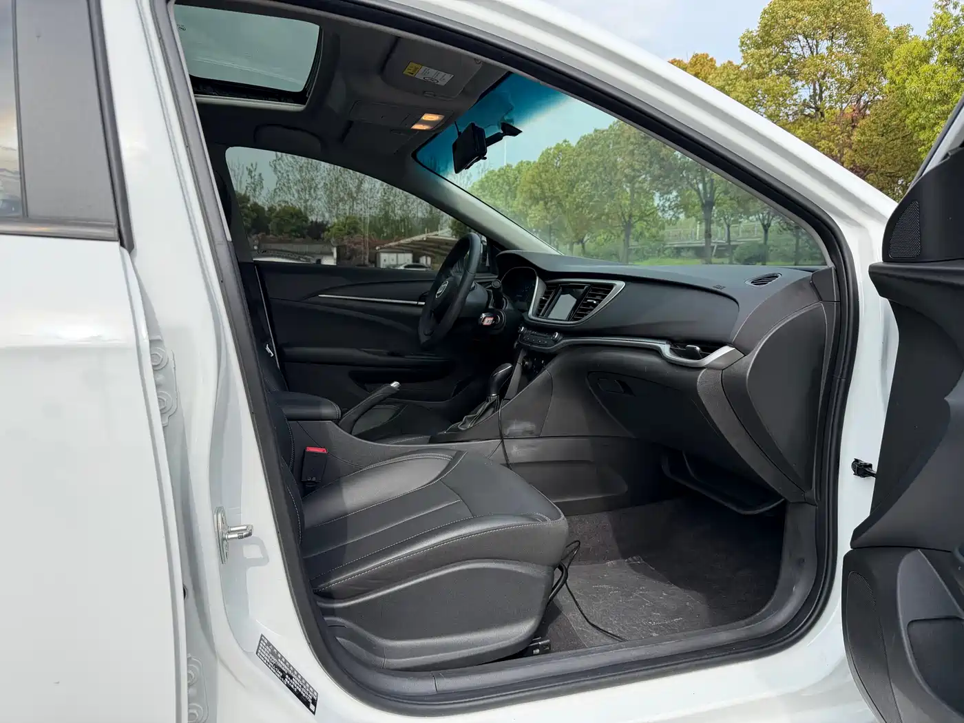 Buick Excelle 2019 18T Auto Connected Elite China VI фото 12