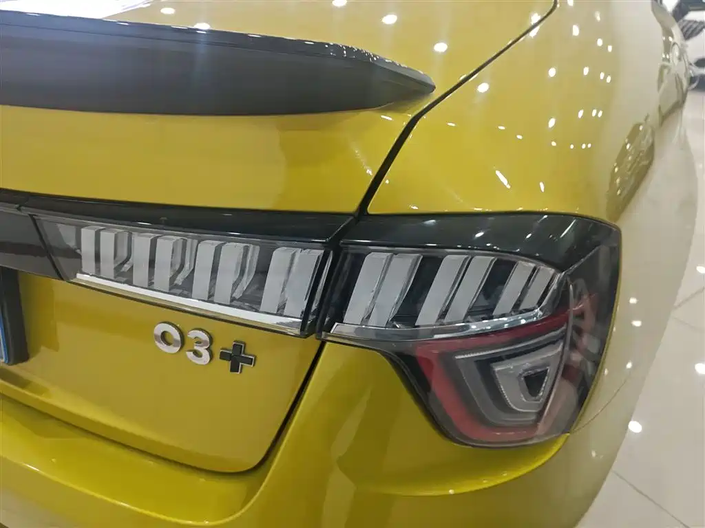 Lynk & Co 03 2020 03+ 2.0TD Auto Wind Master Edition фото 23