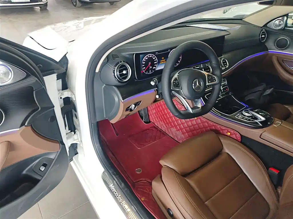 Mercedes-Benz E-Class 2016 E 200 L Sport Type фото 13