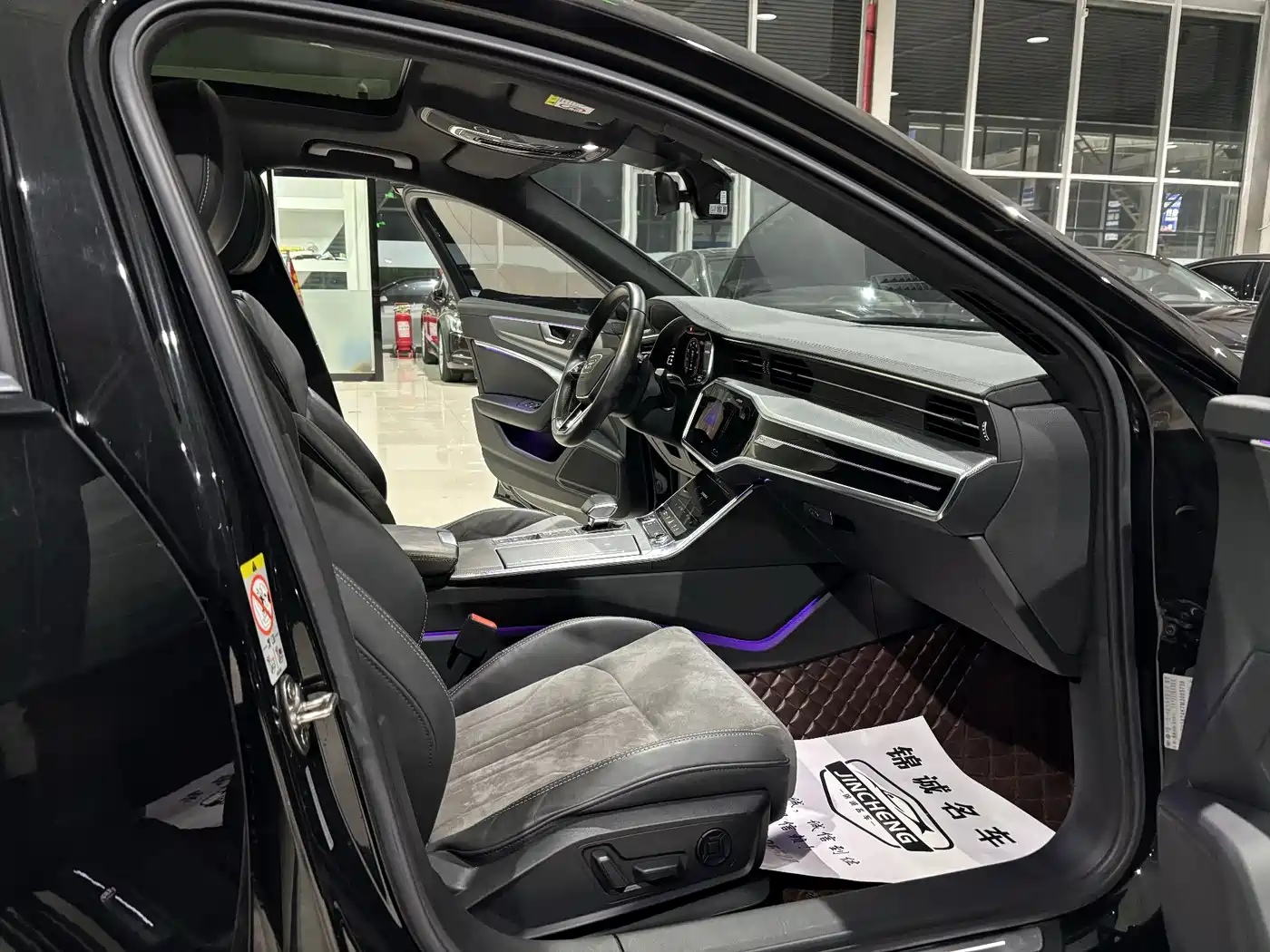 Audi A6L 2021 45 TFSI Exclusive Sport фото 12