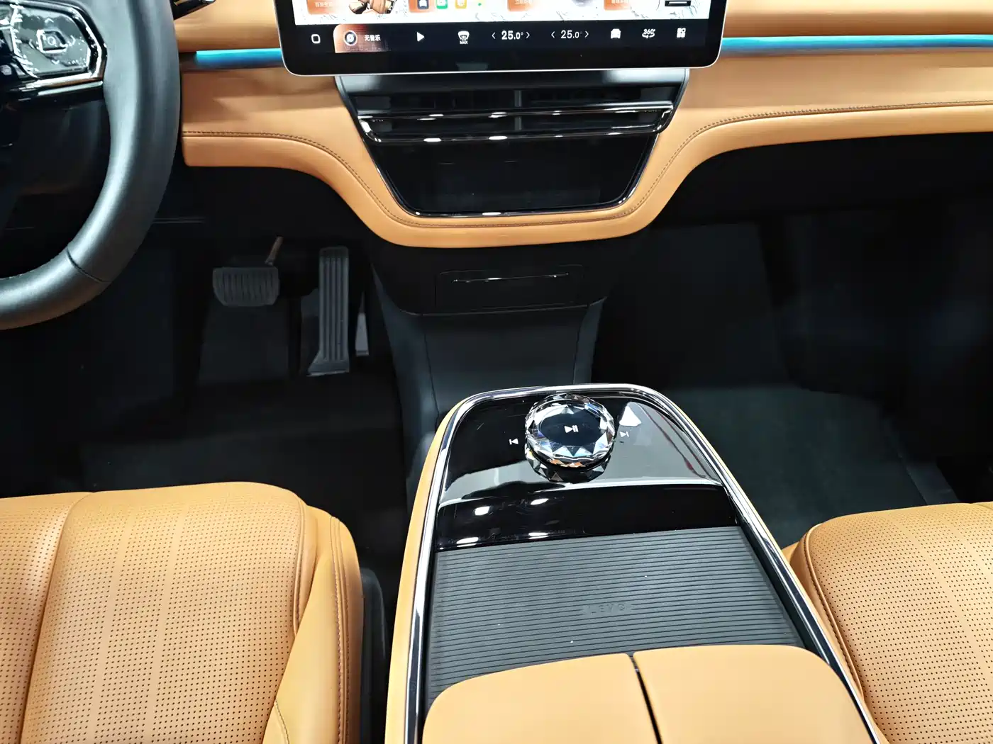 GEELY GALAXY WING TRUE L380