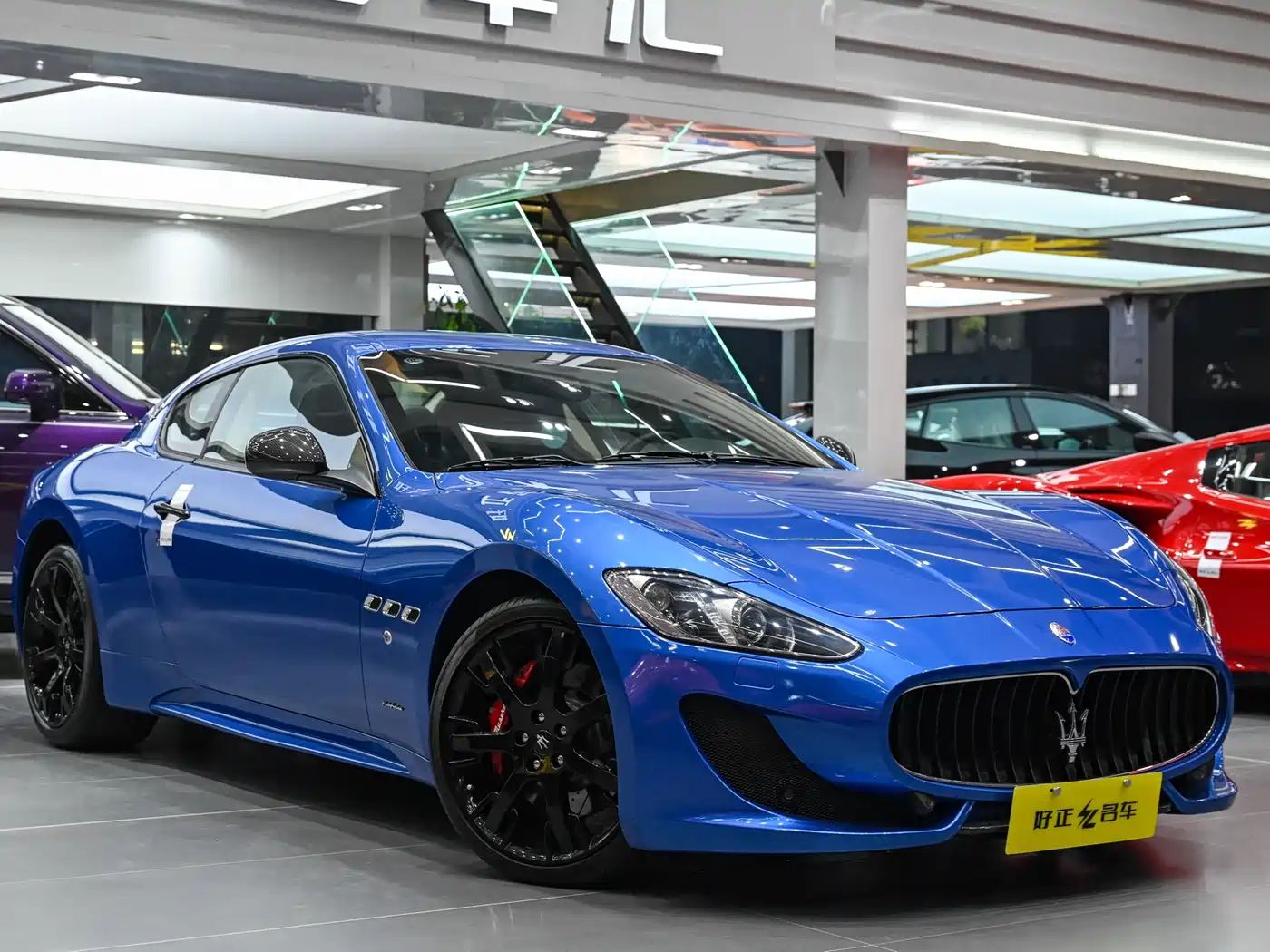 Maserati GranTurismo 2013 4.7L Sport F1 фото 3