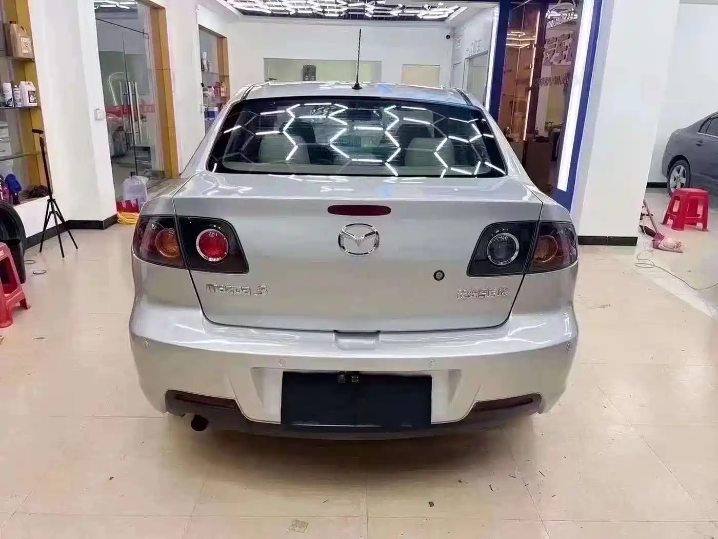 Mazda 3 2011 2010 1.6L Automatic Classic Fashion