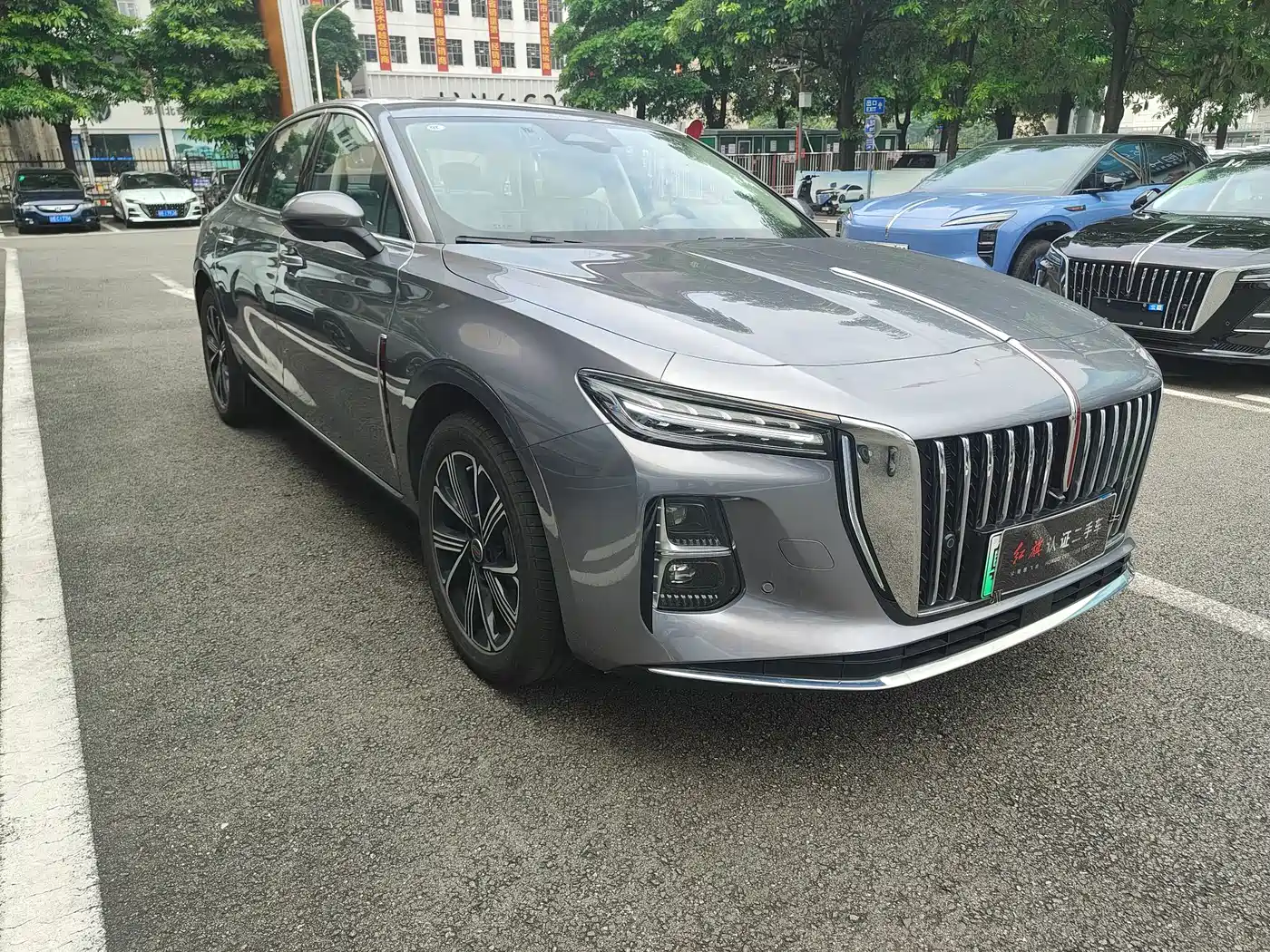 Hongqi H5 PHEV, миниатюра 3