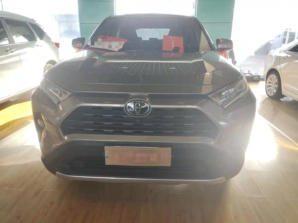 Toyota RAV4 Rongfang 2022 2.0L CVT 2WD Trend Plus Edition фото 3