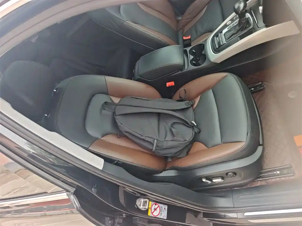 Audi Q5 2018 Collector's Edition 40 TFSI Technology фото 25