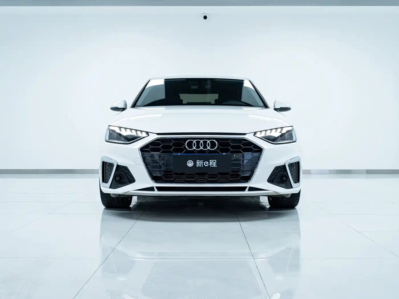 Audi A4L 2020 40 TFSI Luxury Dynamic фото 2