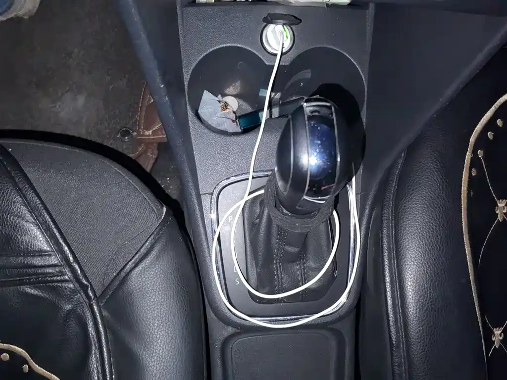 Volkswagen Polo 2016 1.4L Automatic Trend фото 7