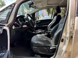 Фото 4 - Geely Vision X3