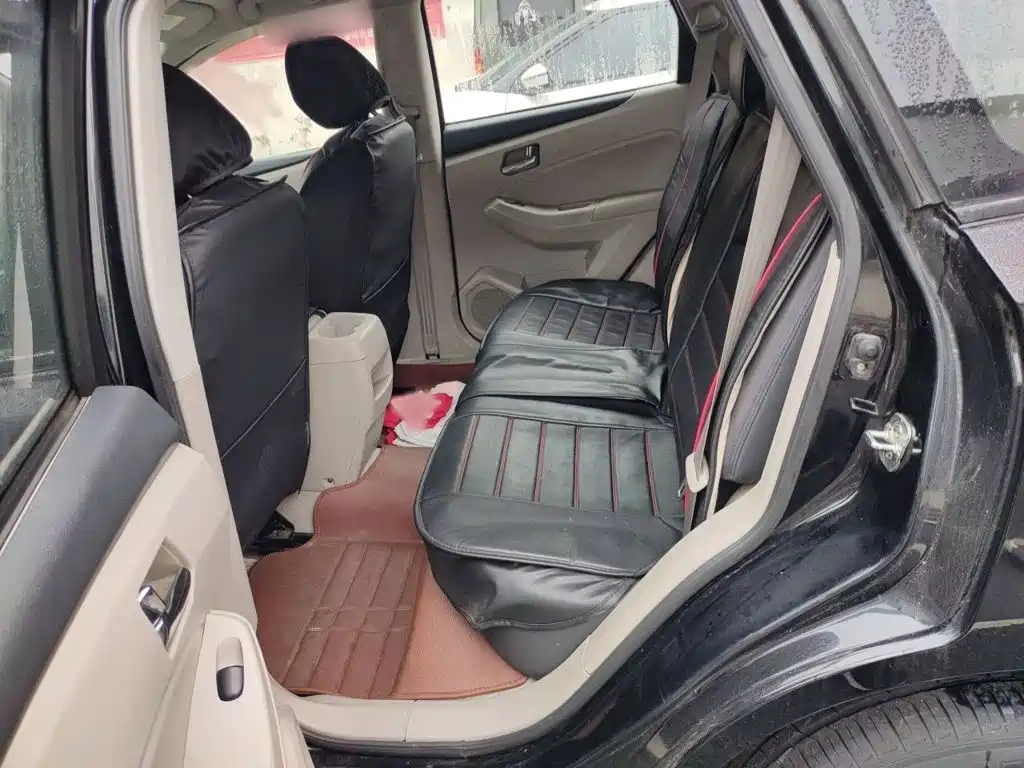 Venucia T70 2016 2015 2.0L CVT Ruixing Edition