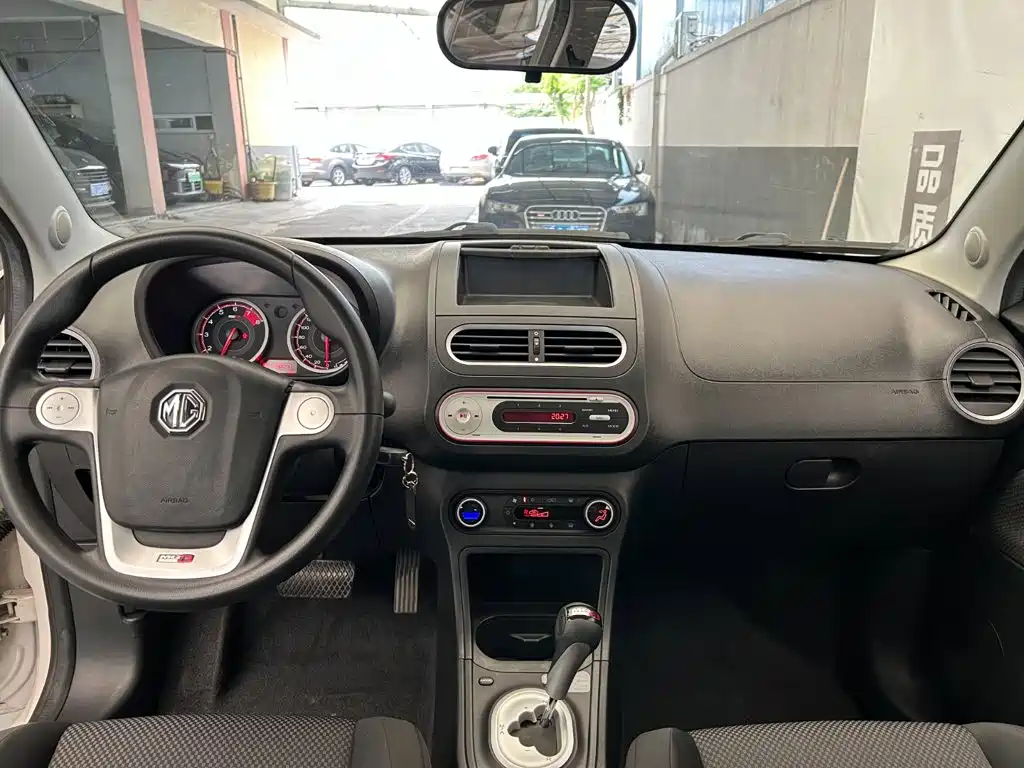 MG 3 2015 2014 1.5L AMT Elite Edition