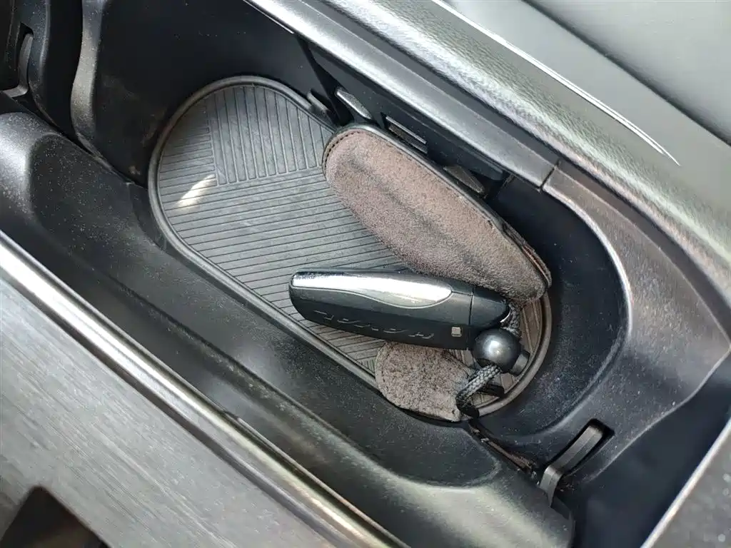 Haval H6 2021 Sport 1.5T AT Premium Smart Connection (Hexagonal Grille) фото 17