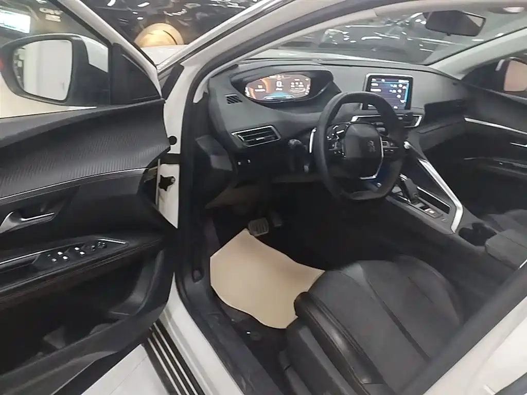 Peugeot 4008 2017 350THP Elite Edition фото 16