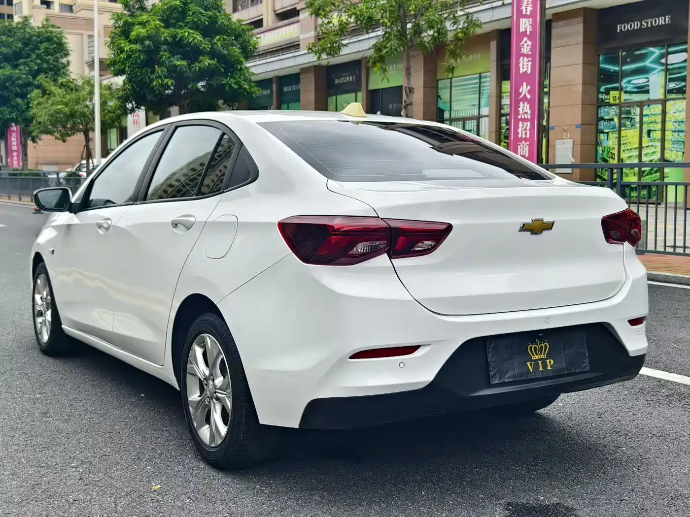 CHEVROLET KOVOZ