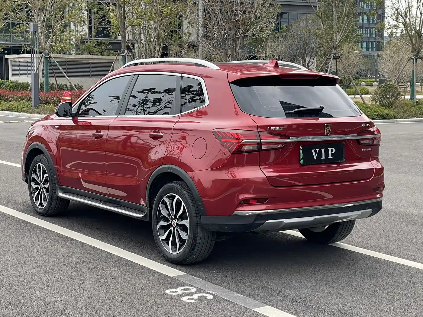 ROEWE RX5 NEW ENERGY