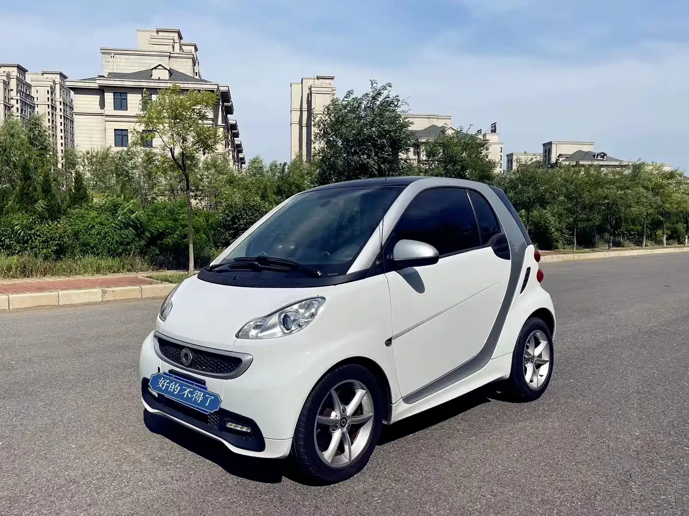 صورة 1 - smart fortwo