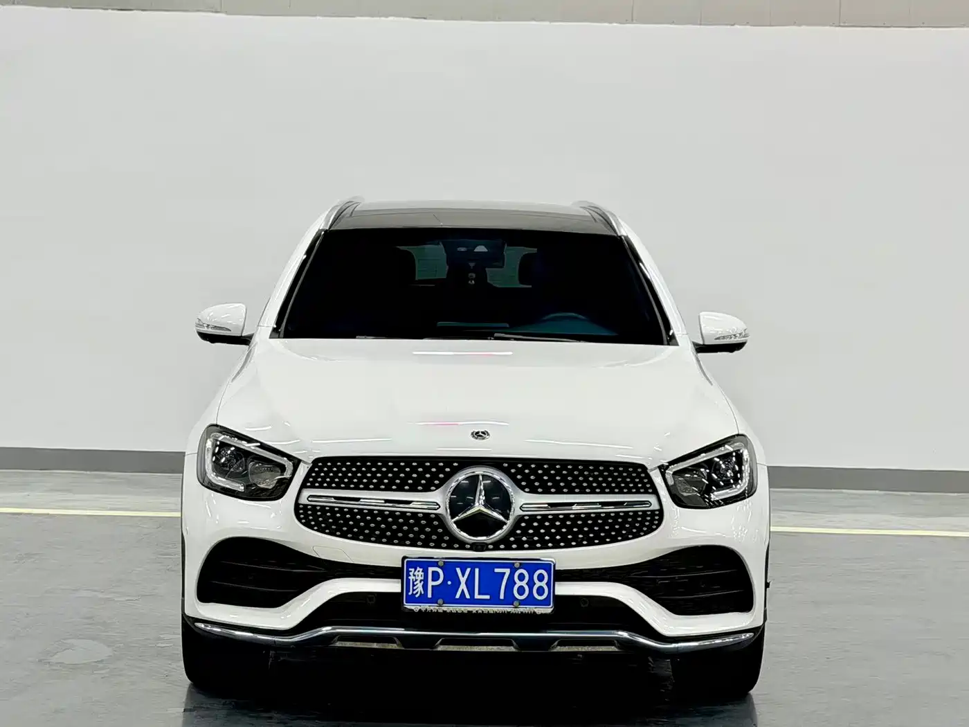 Фото 2 - Mercedes-Benz GLC
