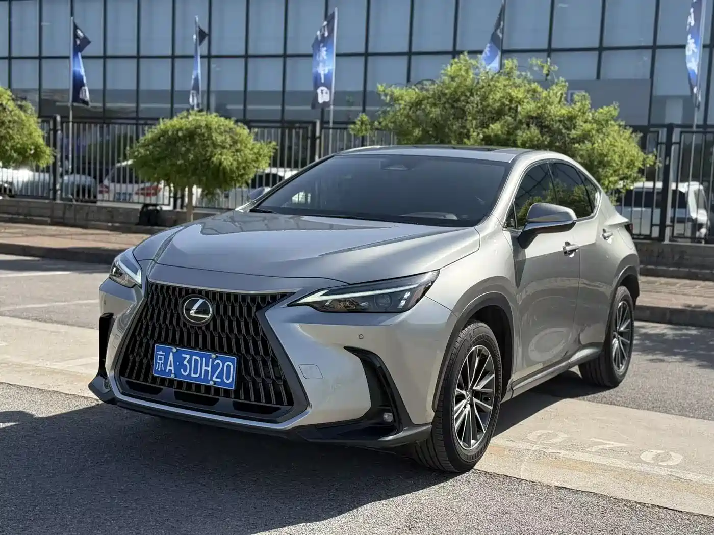 lexus nx