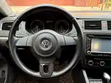 Photo 15 - Volkswagen Sagitar