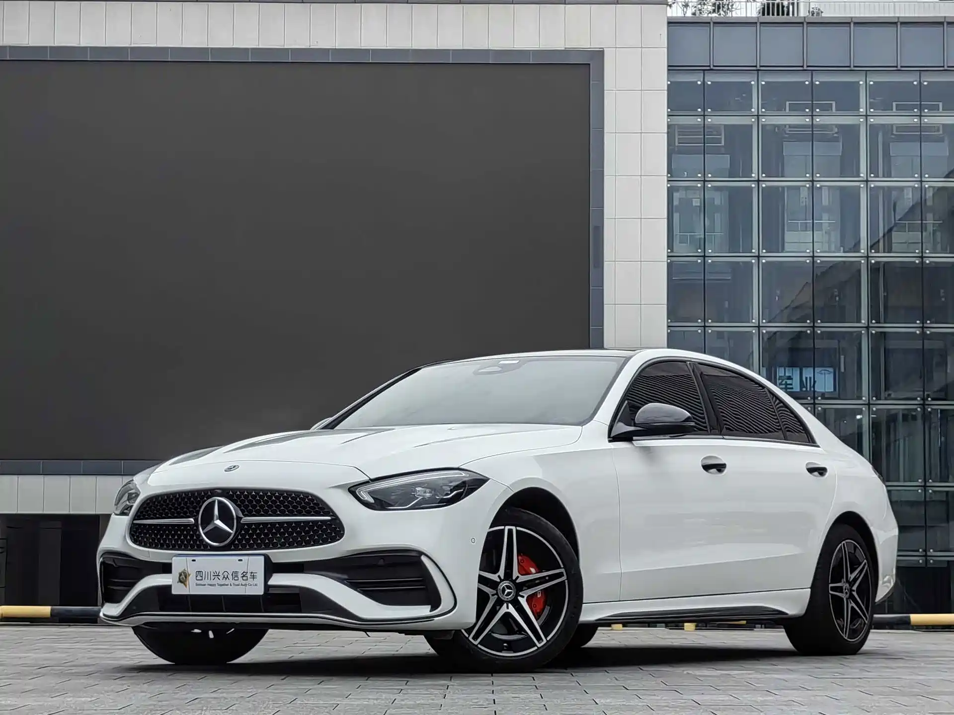 Фото 1 - Mercedes-Benz C-Class