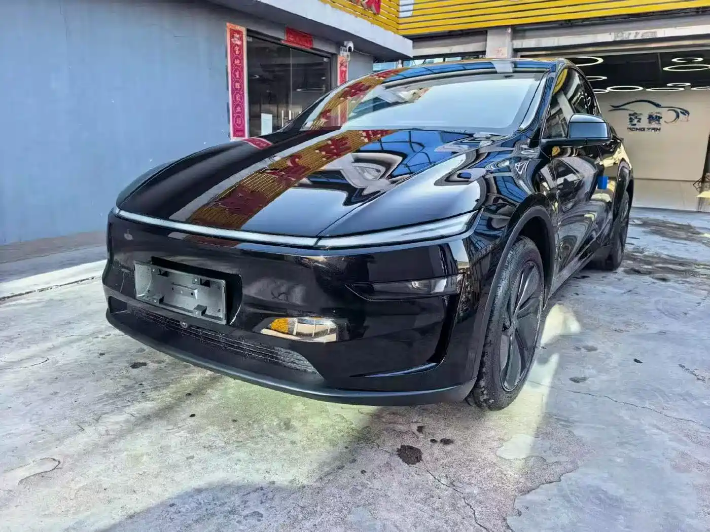 Tesla Model Y 2026 2026 Rear-Wheel Drive