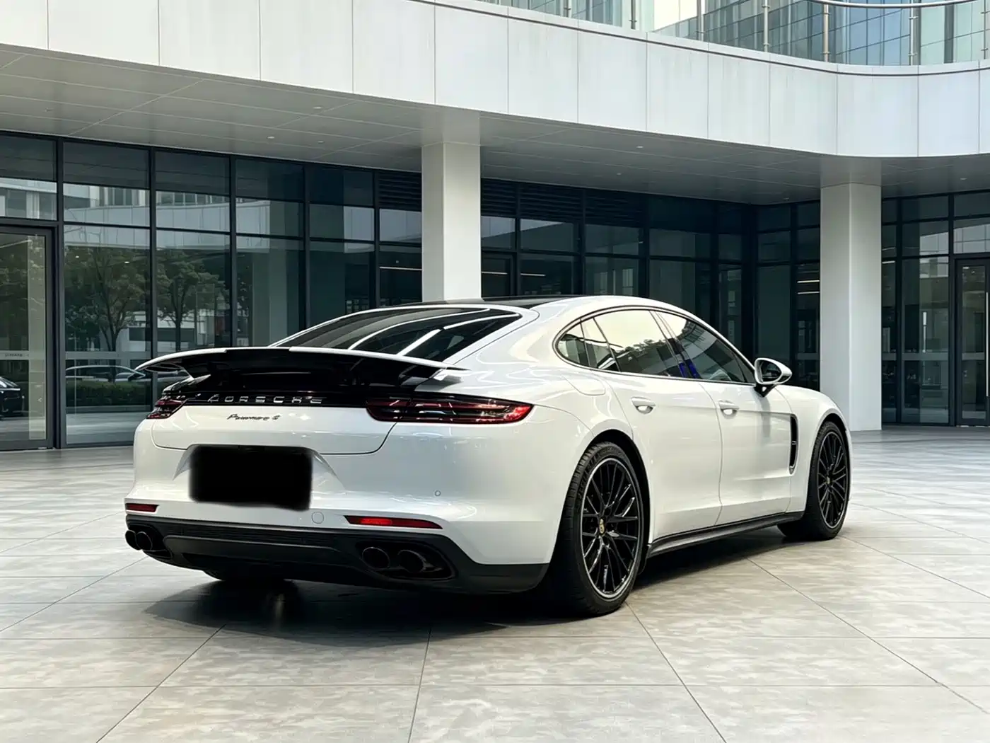 Porsche Panamera 2017 Panamera 4 Executive Long Wheelbase 3.0T фото 12
