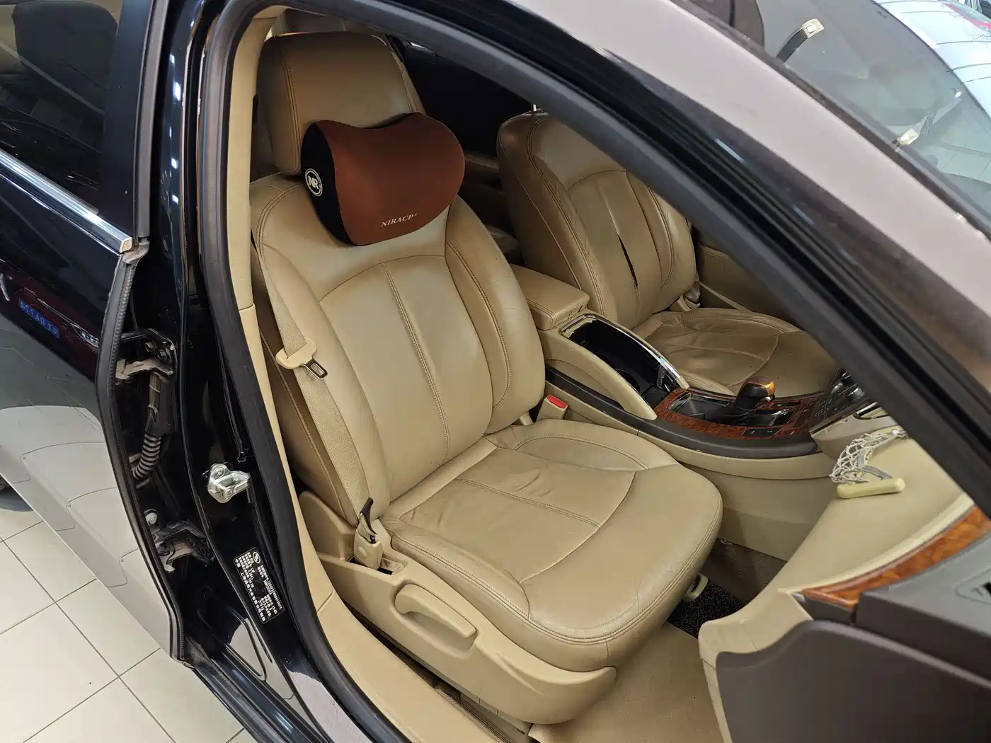 Buick LaCrosse 2012 2.4L SIDI Elegance Edition фото 32