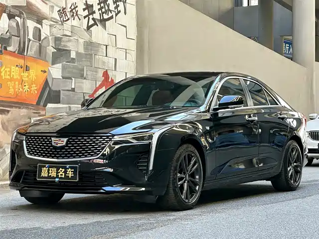 CADILLAC CT4