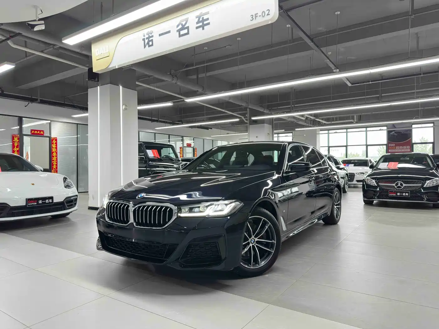 BMW 5 Series 2021 525Li M Sport Package
