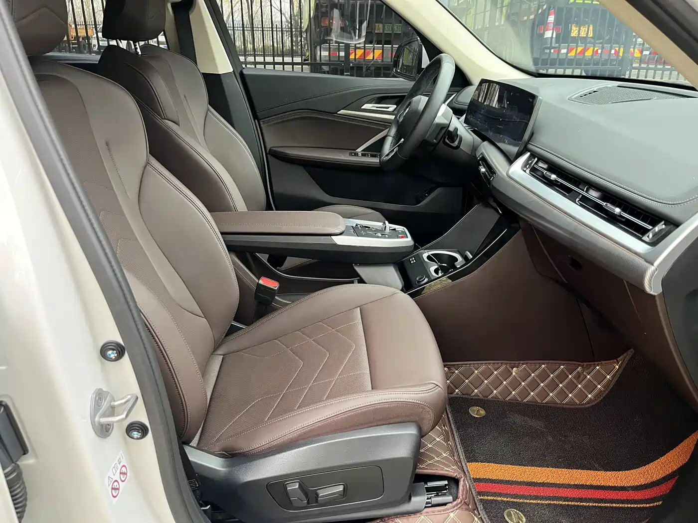 BMW X1 2024 sDrive25Li M Sport Package фото 9